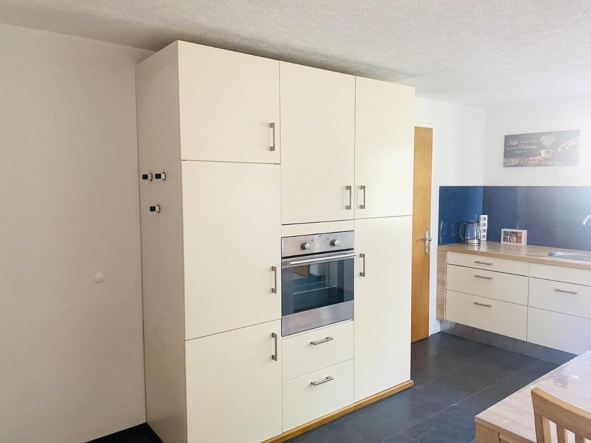 Ferienwohnung Ellenweiler Bis 15 P Фридрихсхафен Экстерьер фото